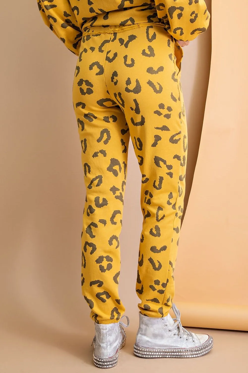 EB40460 Animal Print Joggers-Mustard