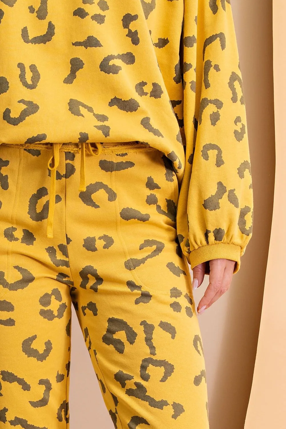 EB40460 Animal Print Joggers-Mustard