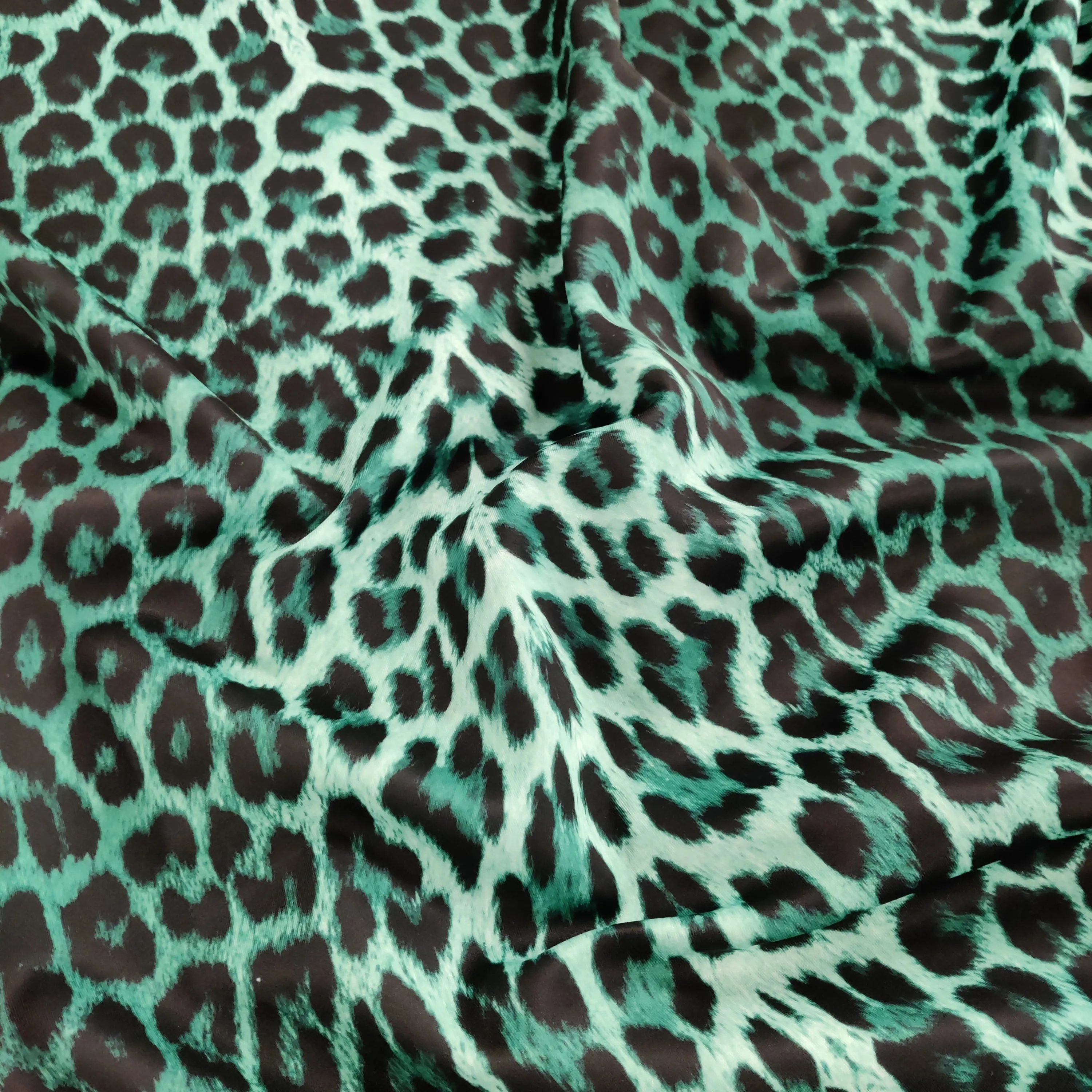 FS005_7 Green Leopard