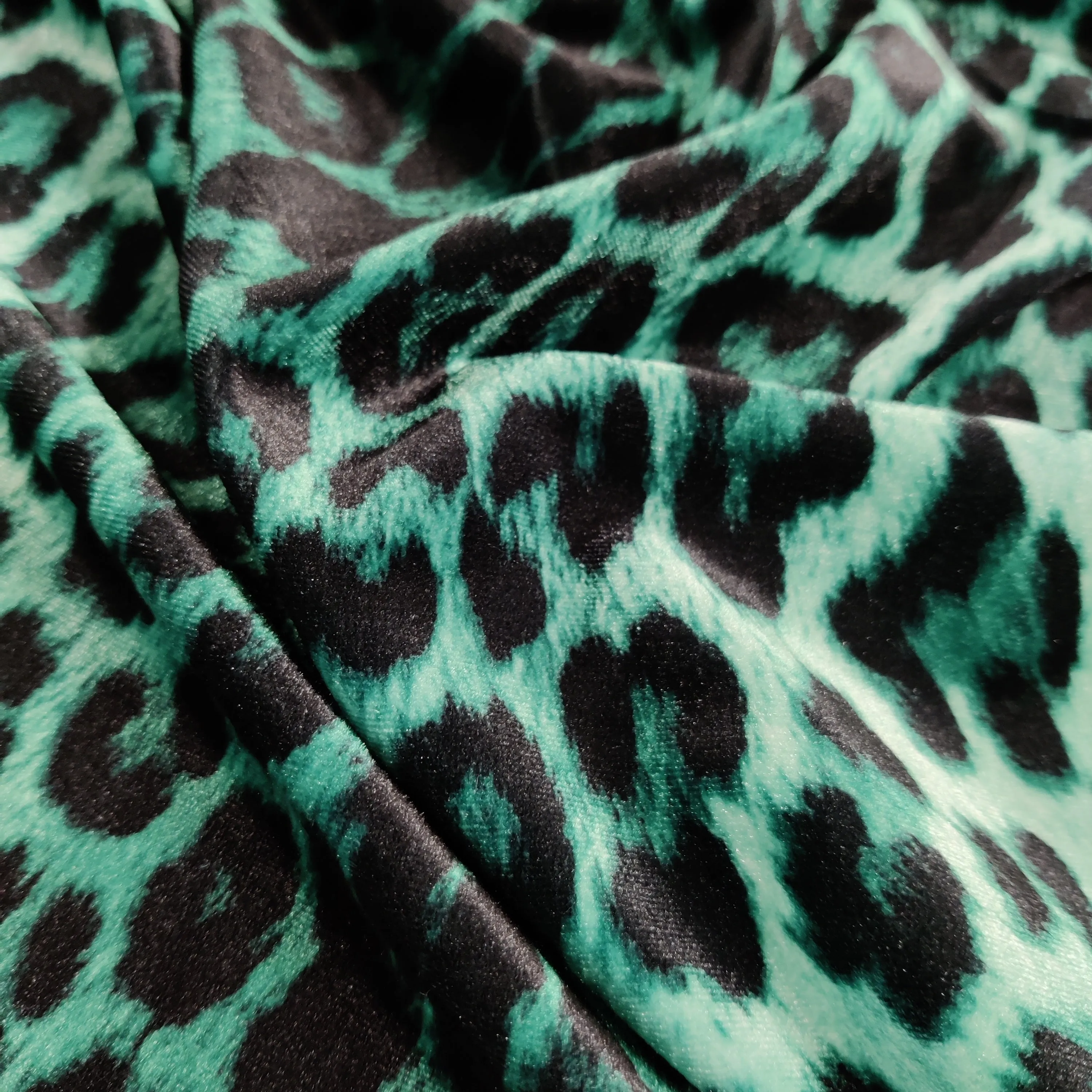 FS005_7 Green Leopard