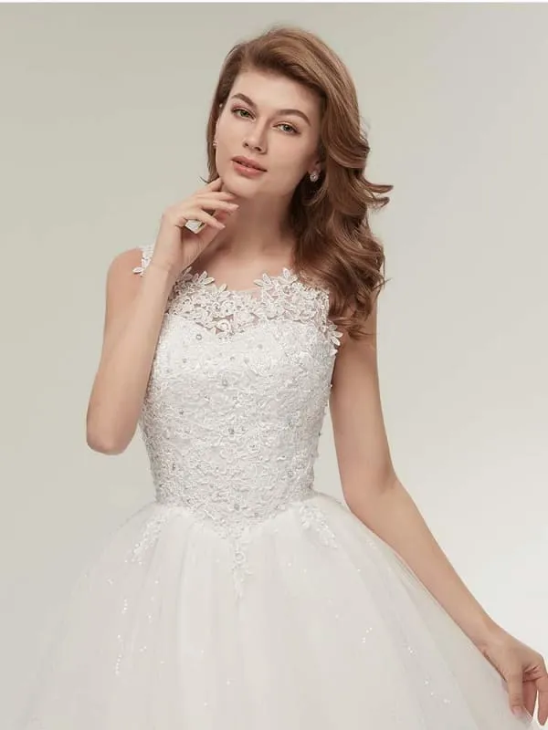 Glamorous Appliques Lace Up Ball Gown Wedding Dresses