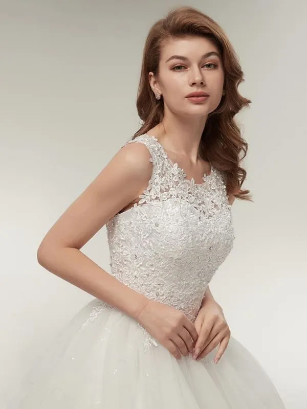 Glamorous Appliques Lace Up Ball Gown Wedding Dresses
