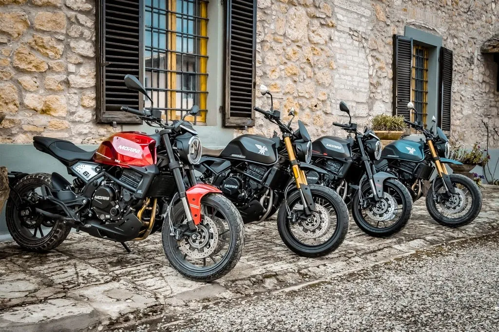 Moto Morini Seiemmezzo SCR 650cc Blue Storm