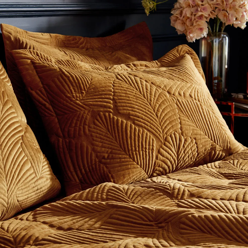 Palmeria Quilted Velvet Duvet Cover Set Gold